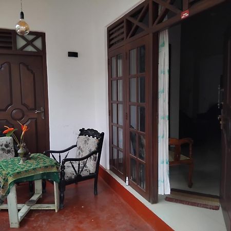 Weligama Villa South Exteriör bild